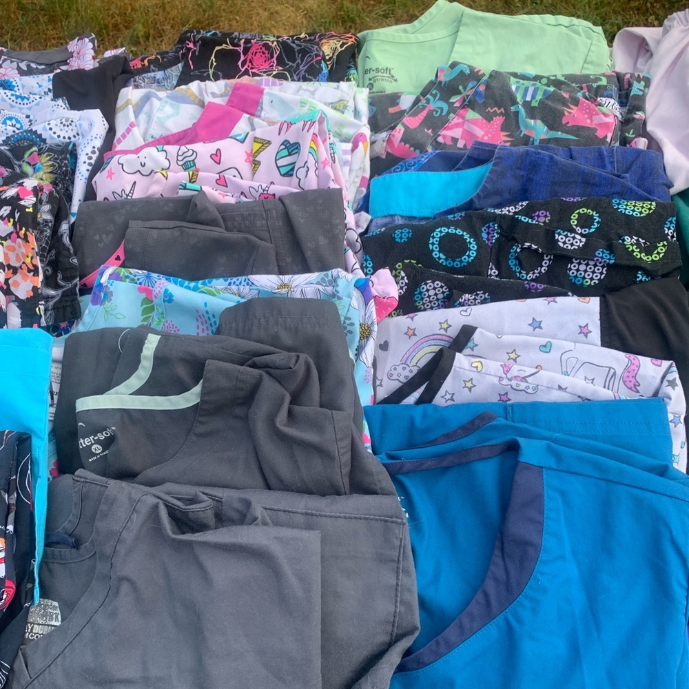 Mixed Women’s Xl Scrub Tops